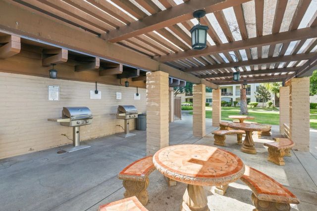 10737 San Diego Mission RD 106, San Diego, CA 92108