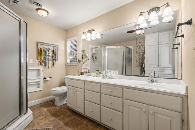 2321 COUNTY ROAD 2100, Ivanhoe, TX 75447