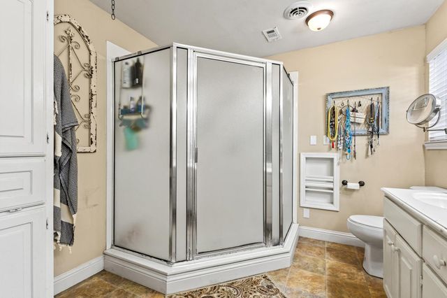 2321 COUNTY ROAD 2100, Ivanhoe, TX 75447