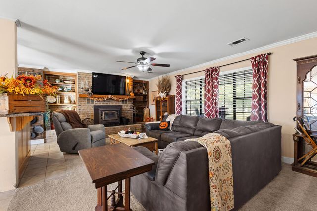 2321 COUNTY ROAD 2100, Ivanhoe, TX 75447