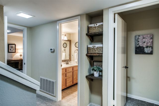 24 Oakbrook Drive, Lewisville, TX 75057