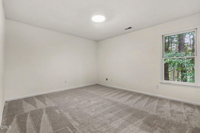 5617 Hamstead Crossing, Raleigh, NC 27612