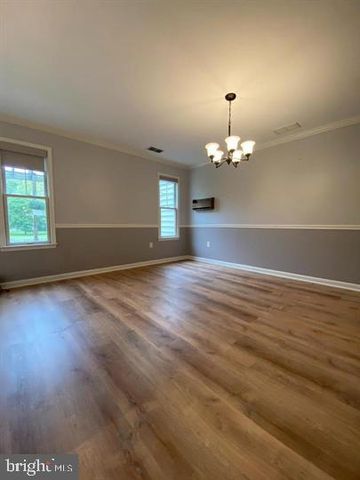 211 MORNINGSIDE DR, Falling Waters, WV 25419