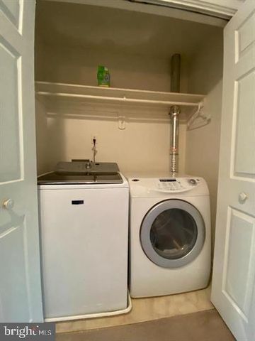 211 MORNINGSIDE DR, Falling Waters, WV 25419