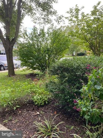 211 MORNINGSIDE DR, Falling Waters, WV 25419