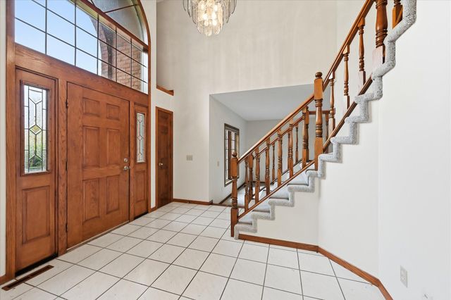 12888 S Robert Trail, Rosemount, MN 55068