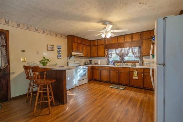 586 Holloway Hollow, Monticello, GA 31064