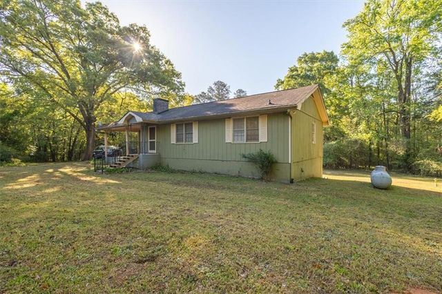 586 Holloway Hollow, Monticello, GA 31064