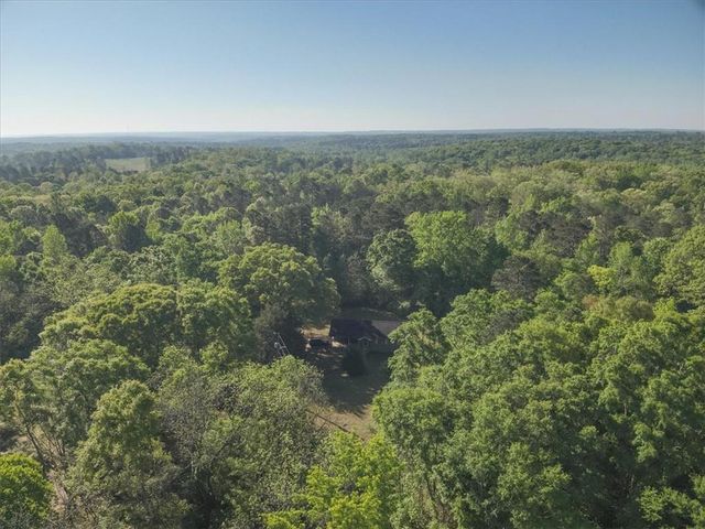 586 Holloway Hollow, Monticello, GA 31064