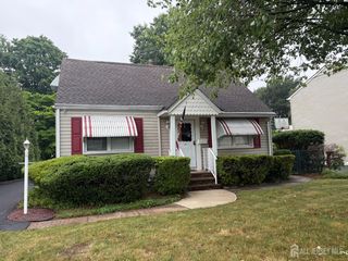 1813 S Central Avenue S, South Plainfield, NJ 07080