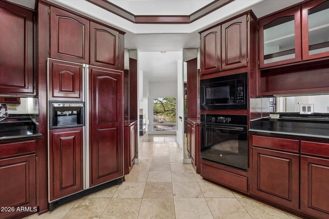 12227 E Shangri La Road, Scottsdale, AZ 85259