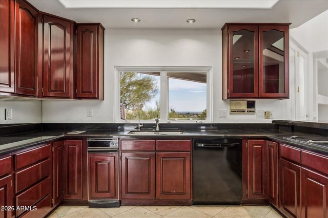 12227 E Shangri La Road, Scottsdale, AZ 85259