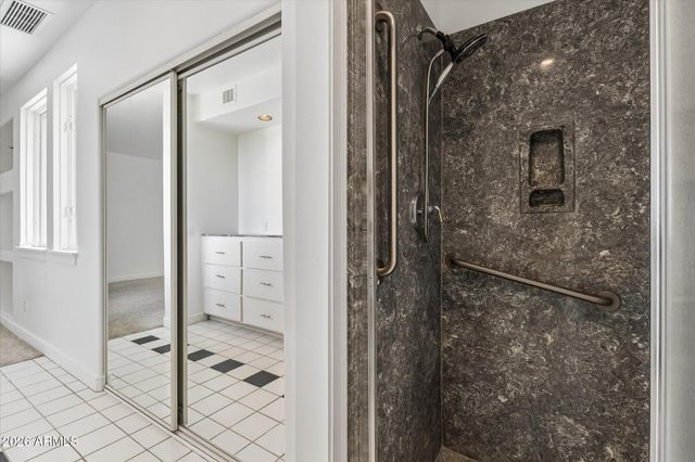 12227 E Shangri La Road, Scottsdale, AZ 85259