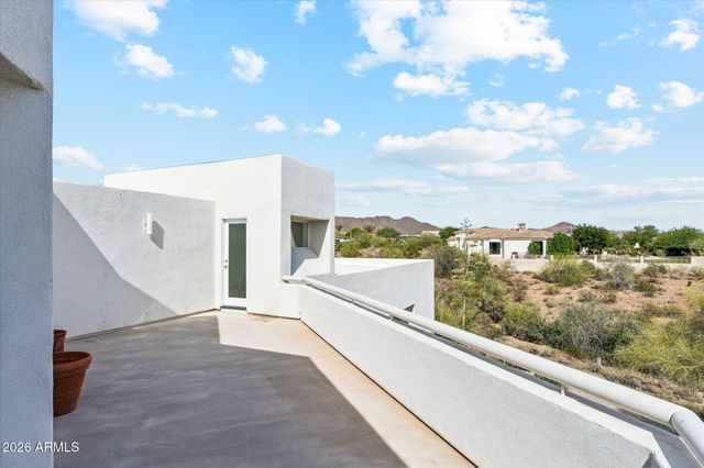 12227 E Shangri La Road, Scottsdale, AZ 85259