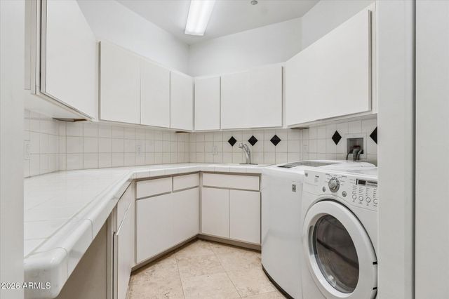 12227 E Shangri La Road, Scottsdale, AZ 85259