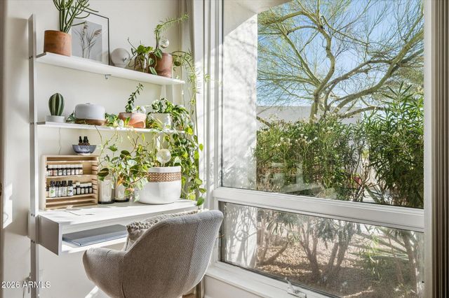 12227 E Shangri La Road, Scottsdale, AZ 85259