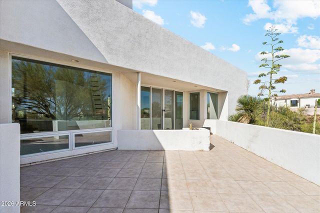 12227 E Shangri La Road, Scottsdale, AZ 85259