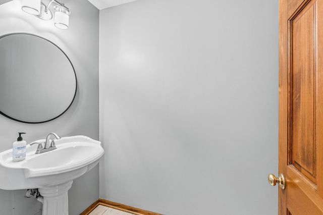 15925 Saint Francis Boulevard NW, Anoka, MN 55303