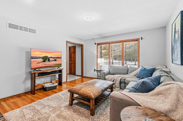 15925 Saint Francis Boulevard NW, Anoka, MN 55303