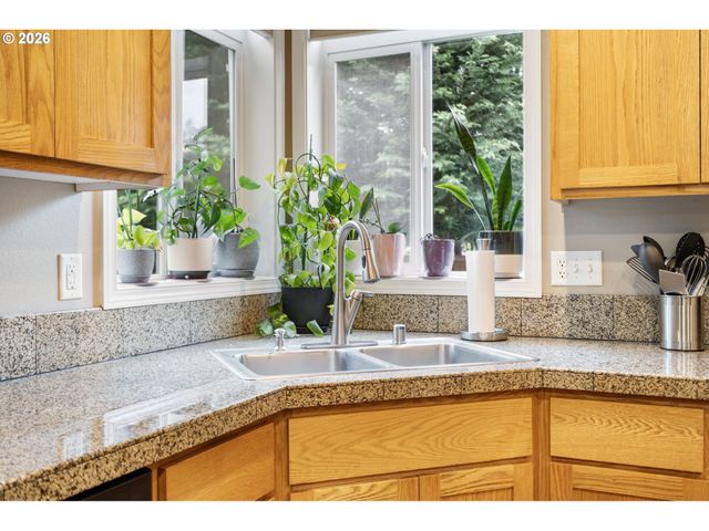 9613 Ne 157TH Ave, Vancouver, WA 98682