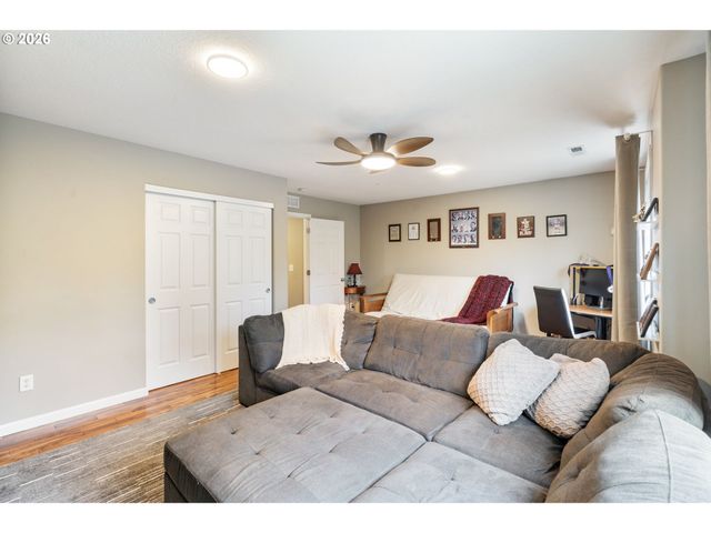 9613 Ne 157TH Ave, Vancouver, WA 98682