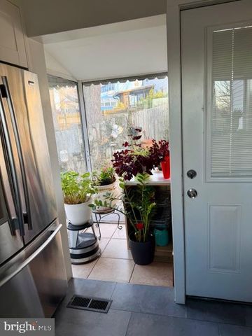 2511 LINDELL ST, Silver Spring, MD 20902