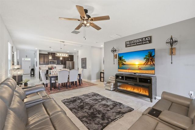 8728 PACIFIC DUNES DRIVE, Davenport, FL 33896