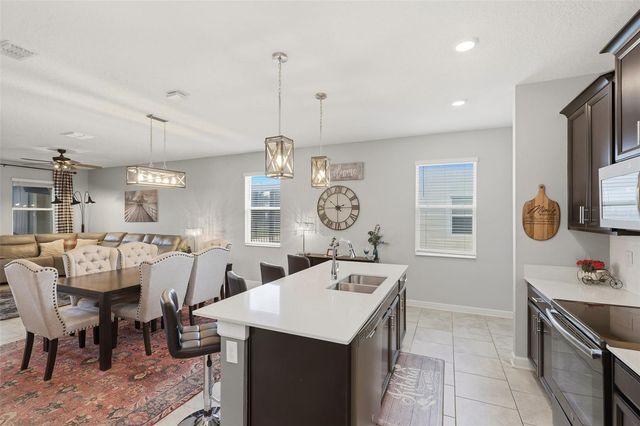 8728 PACIFIC DUNES DRIVE, Davenport, FL 33896