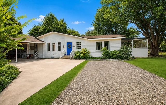 232 Fm 2628 Road, Huntsville, TX 77320
