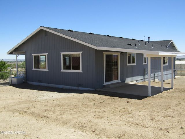 15 Juniper Way, Yerington, NV 89447