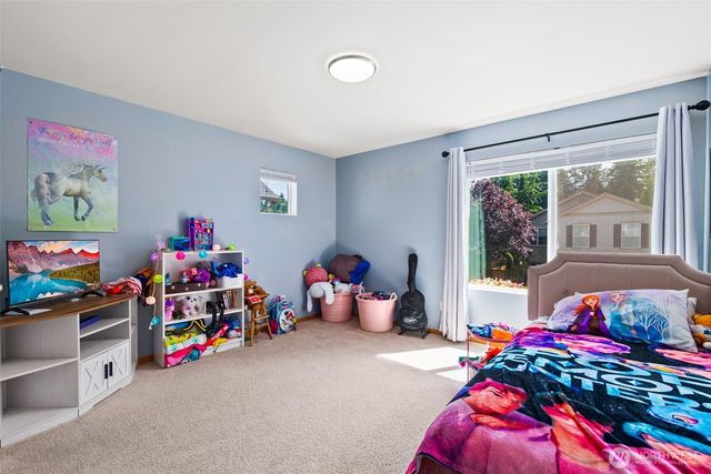 875 Candlestick Lane SW, Tumwater, WA 98512