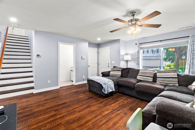 875 Candlestick Lane SW, Tumwater, WA 98512
