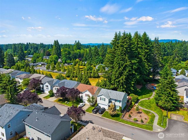 875 Candlestick Lane SW, Tumwater, WA 98512
