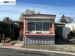 1382 Via Deste 61, Livermore, CA 94551
