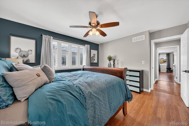 14327 Lakeshore Drive, Sterling Heights, MI 48313
