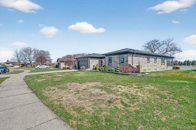 14327 Lakeshore Drive, Sterling Heights, MI 48313