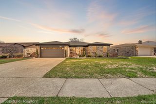 14327 Lakeshore Drive, Sterling Heights, MI 48313