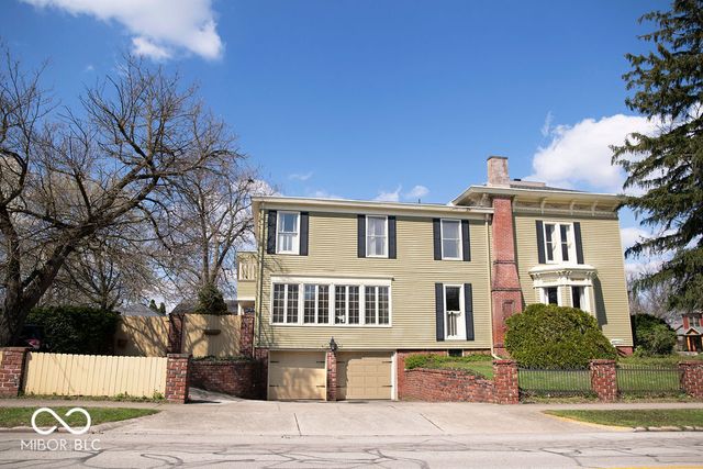 415 E Wabash Avenue, Crawfordsville, IN 47933