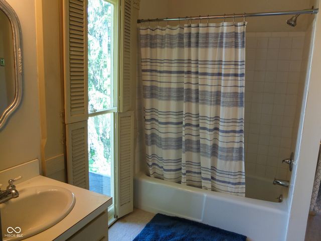 415 E Wabash Avenue, Crawfordsville, IN 47933