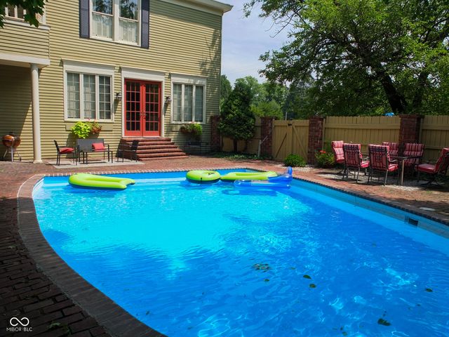 415 E Wabash Avenue, Crawfordsville, IN 47933