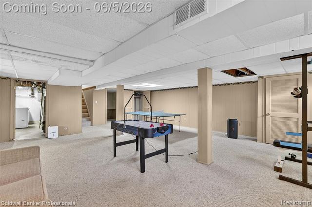 6076 Wild Turkey Road, Grand Blanc, MI 48439