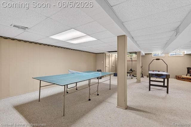 6076 Wild Turkey Road, Grand Blanc, MI 48439