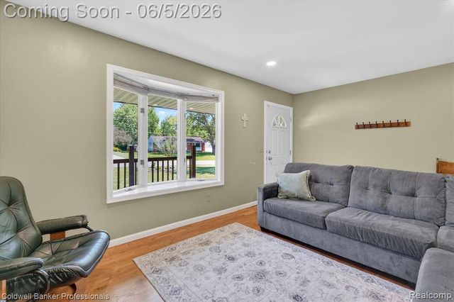 6076 Wild Turkey Road, Grand Blanc, MI 48439