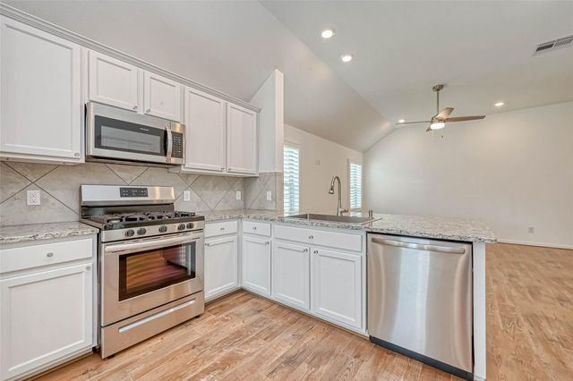 3631 Homestead Ridge, Richmond, TX 77406