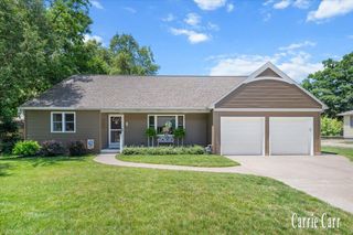 4045 Bell Avenue Ne, Plainfield Twp, MI 49525