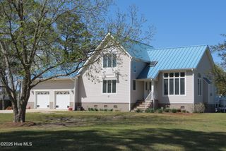 609 Mills Road, Oriental, NC 28571