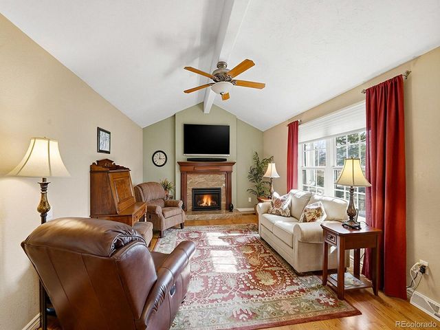 7518 S Willow Cir, Centennial, CO 80112