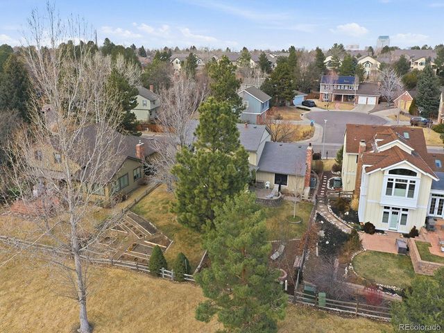 7518 S Willow Cir, Centennial, CO 80112