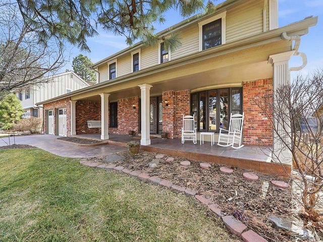 7518 S Willow Cir, Centennial, CO 80112