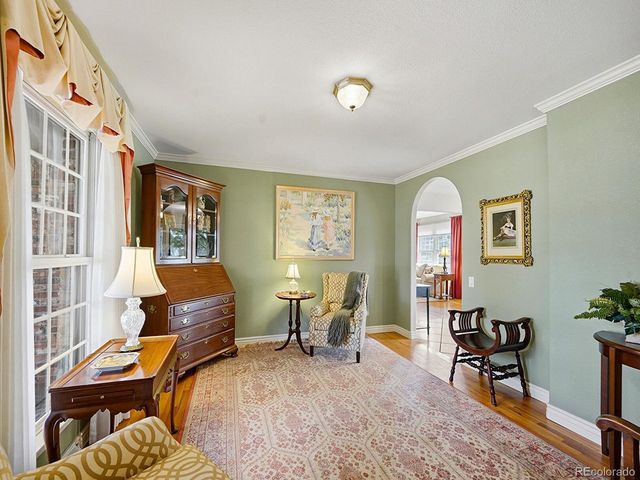 7518 S Willow Cir, Centennial, CO 80112